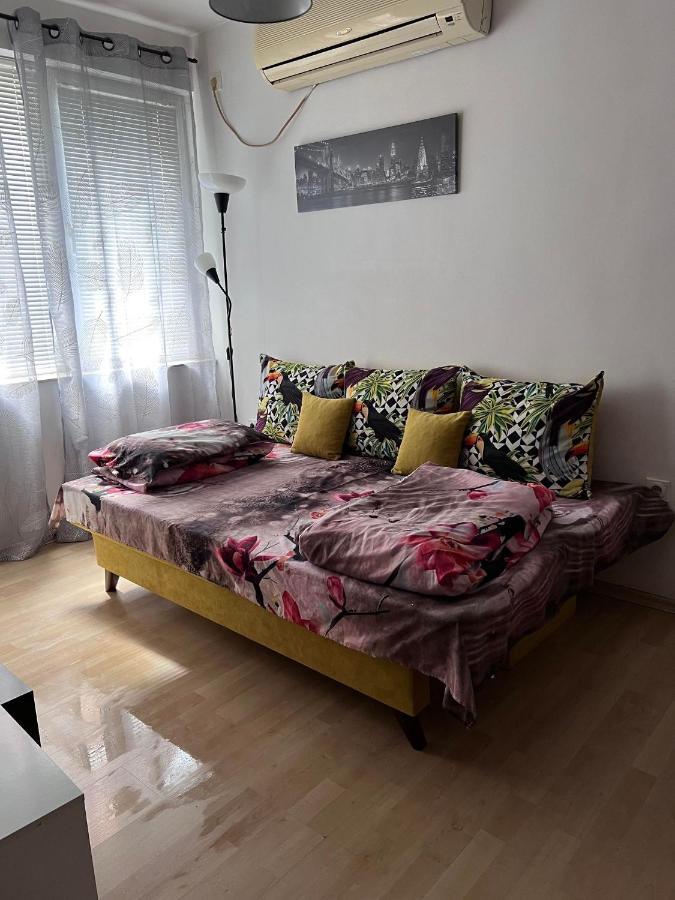Apartment Lili Blagoevgrad Bagian luar foto